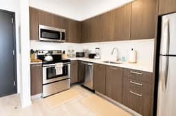 Downtown Miami Highrise with Amazing Water Views