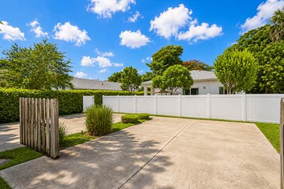 Cozy FLL Home | Sleeps 8+ | Near Downtown, Beaches